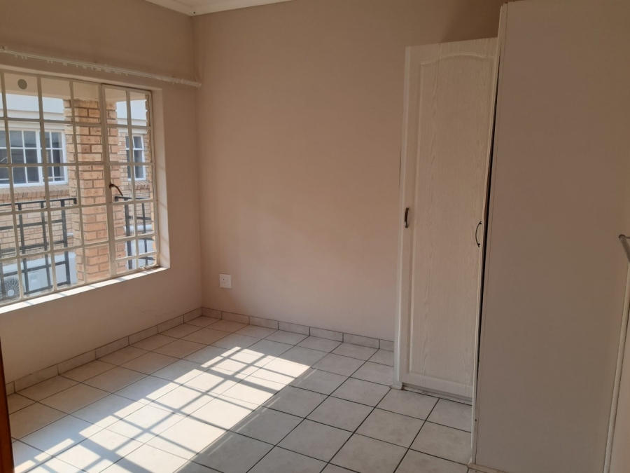 2 Bedroom Property for Sale in Bult South North West